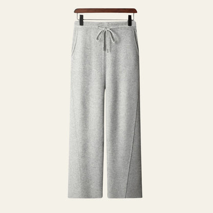 The Vienna Cashmere Relaxed Sweatpant